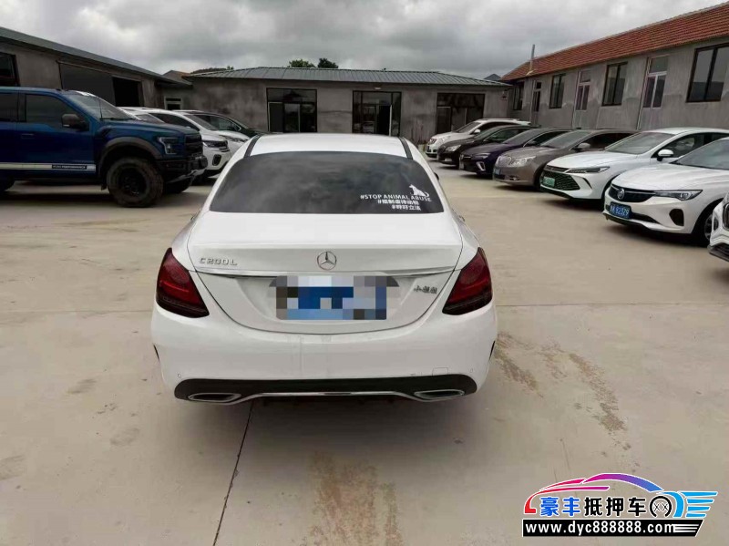 20年奔驰C轿车抵押车出售