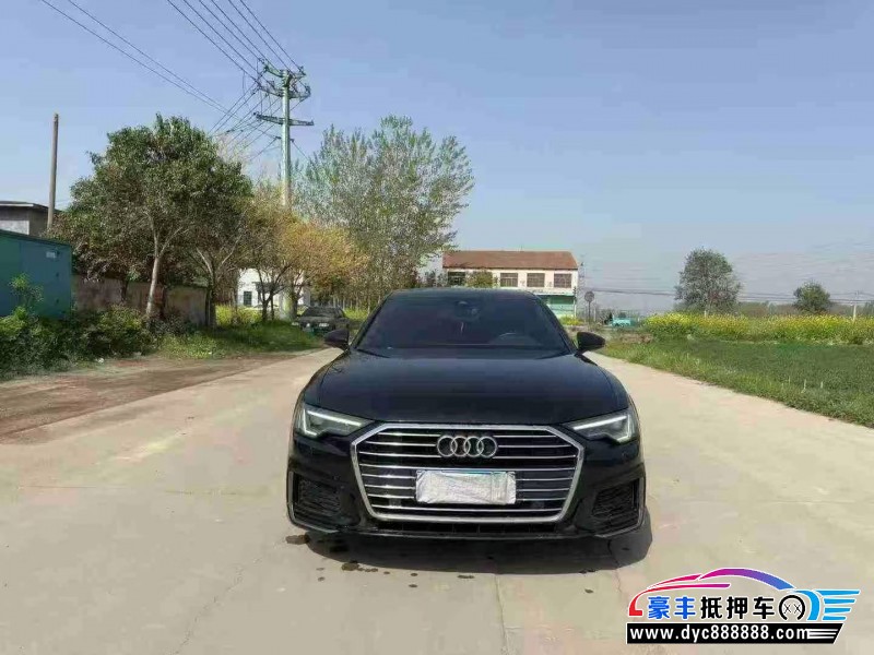 抵押车出售19年奥迪A6L轿车