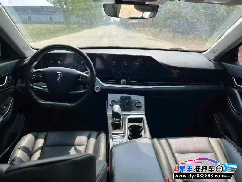 24年奔腾B70轿车抵押车出售
