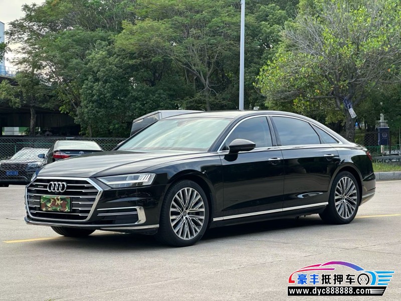 20年奥迪A8L轿车抵押车出售