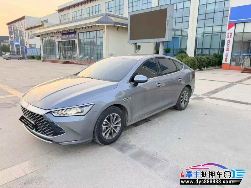 25年比亚迪秦轿车抵押车出售
