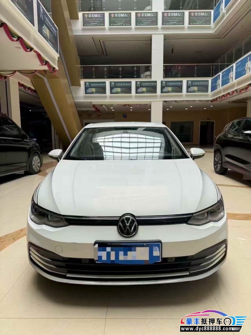 抵押车出售23年大众高尔夫轿车