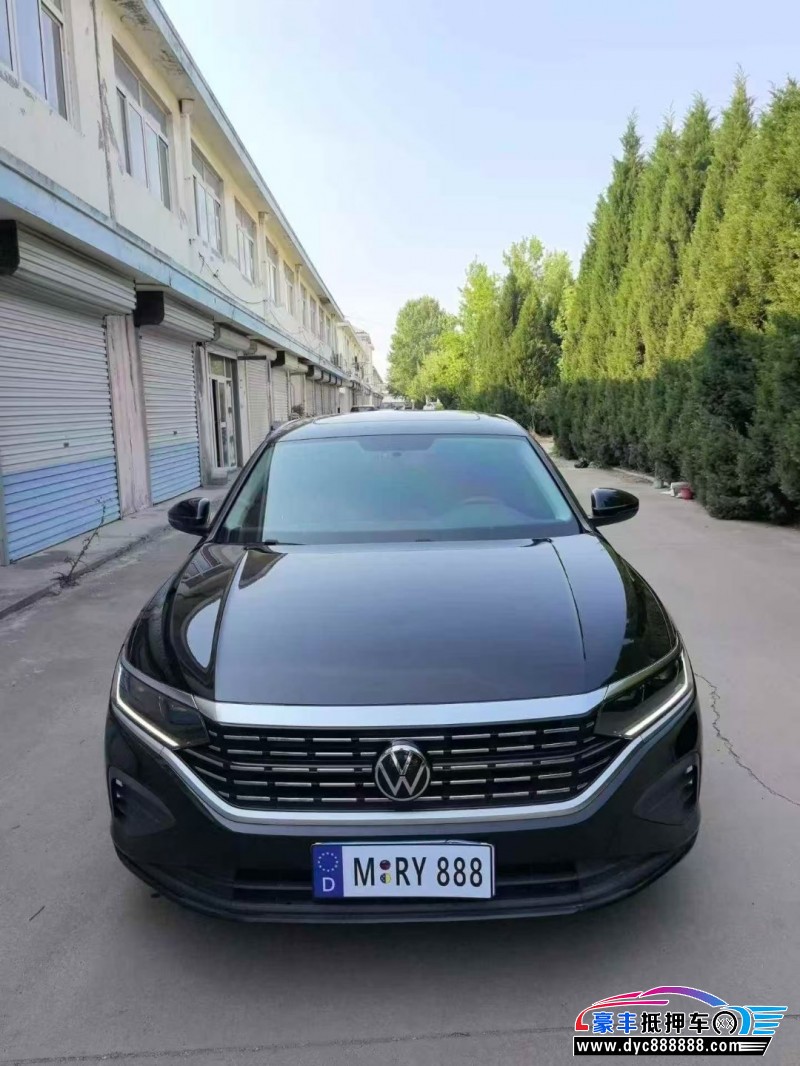 抵押车出售22年大众帕萨特轿车