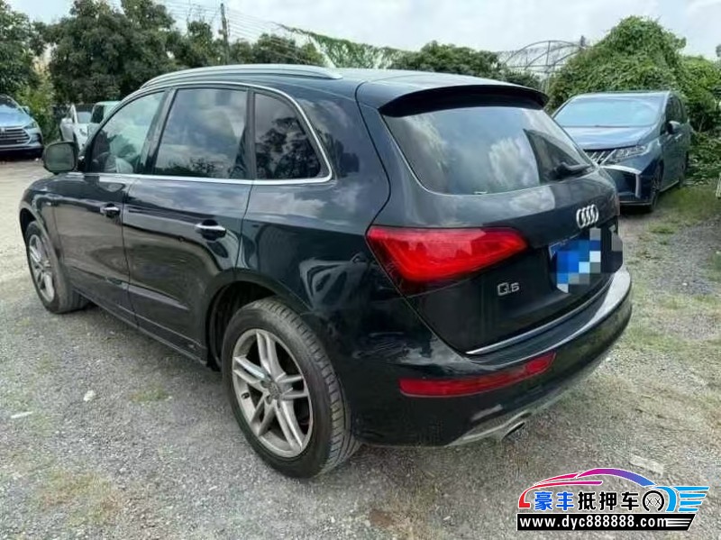 18年奥迪Q5轿车抵押车出售
