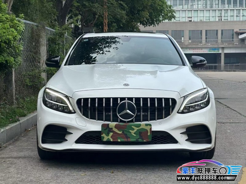 20年奔驰C轿车抵押车出售