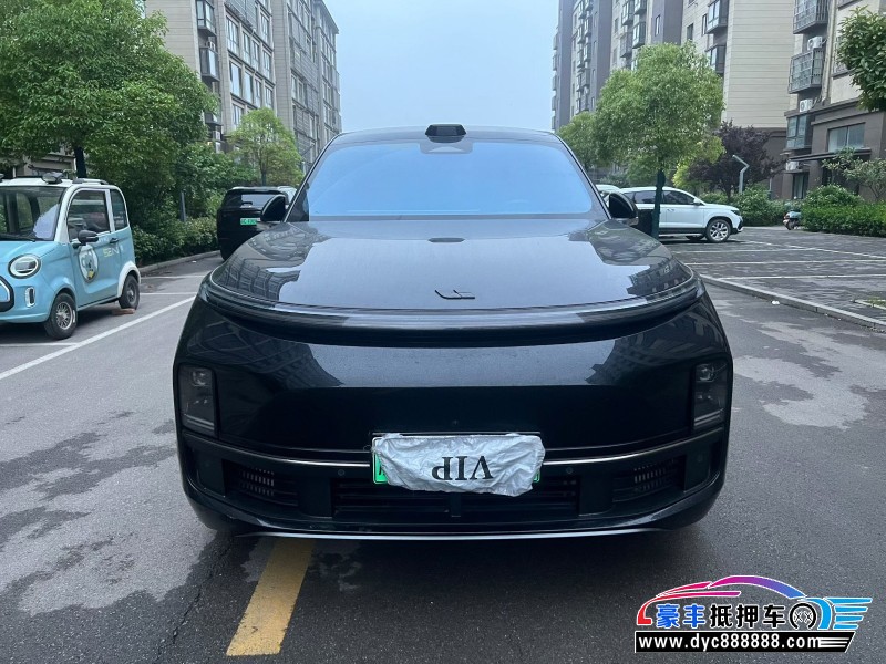 24年理想L8SUV抵押车出售