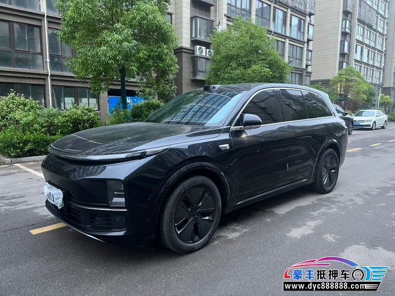 24年理想L8SUV抵押车出售