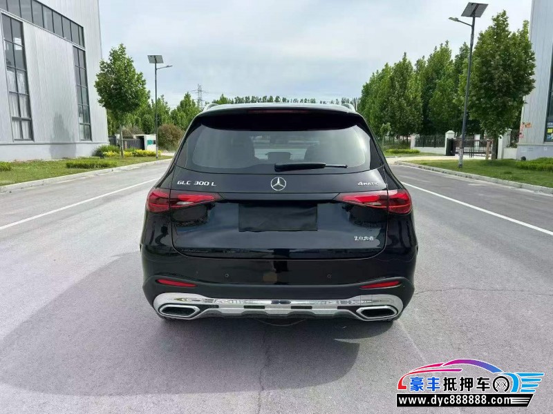 24年奔驰GLC轿车抵押车出售