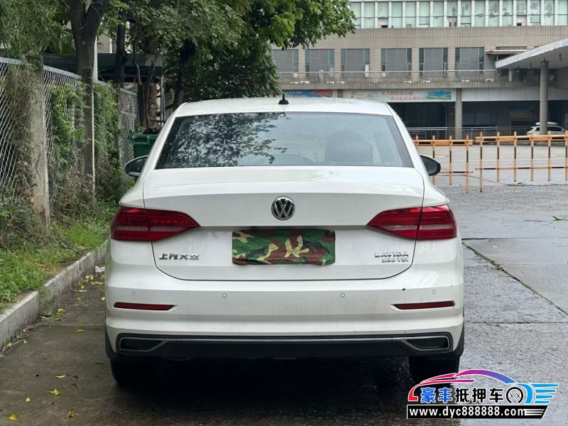 20年大众朗逸轿车抵押车出售