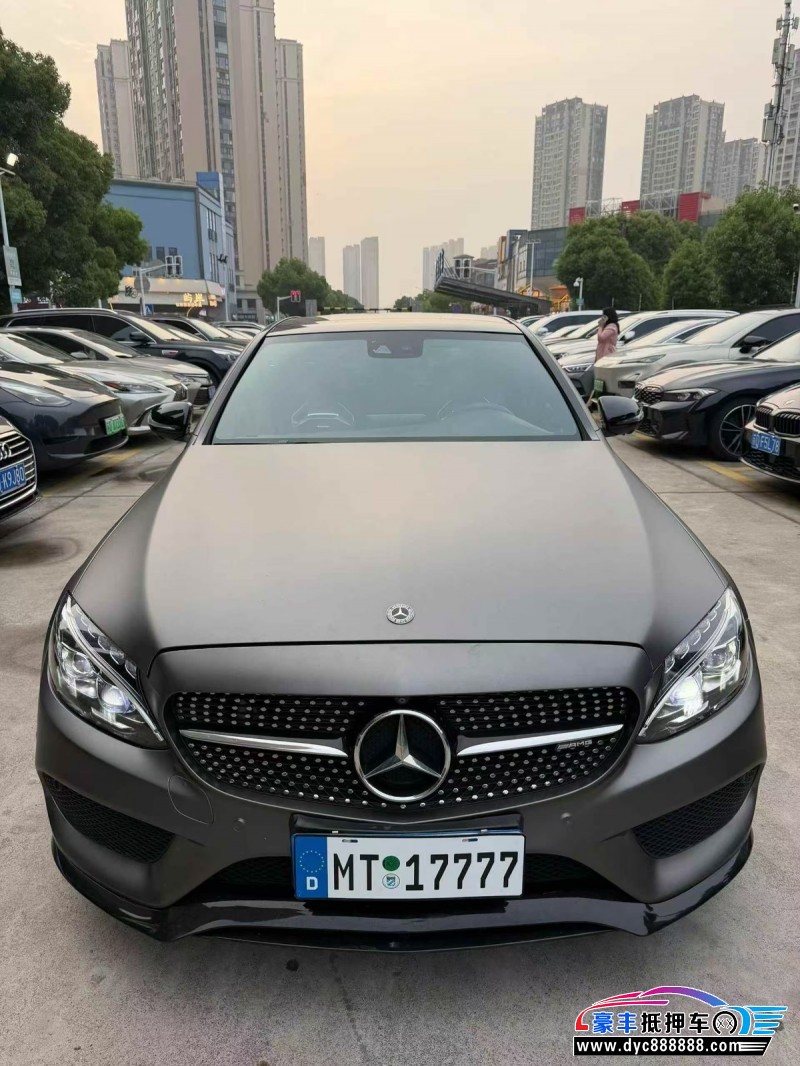 抵押车出售18年奔驰C级AMG轿车