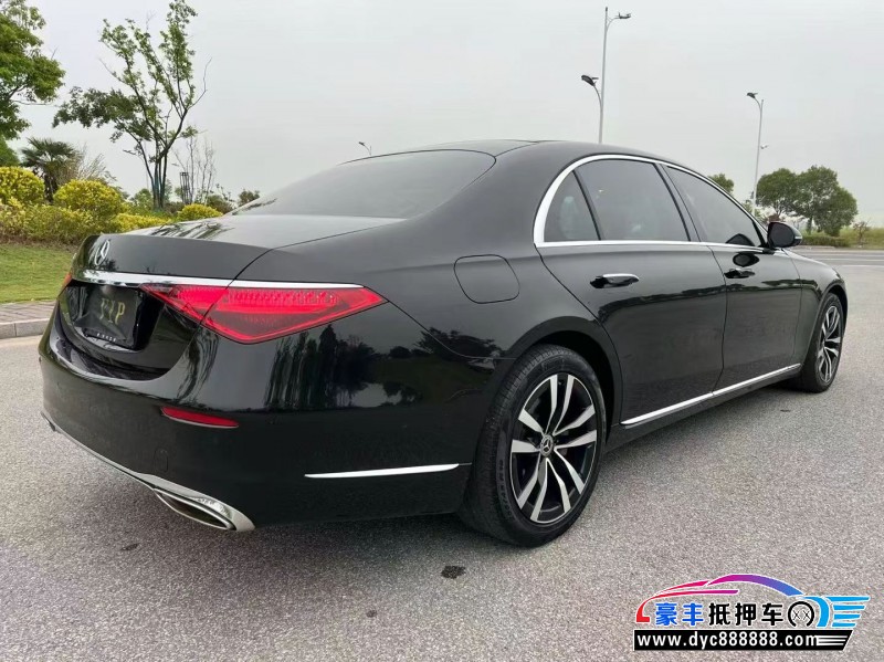 23年奔驰S轿车抵押车出售