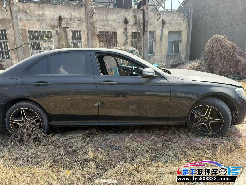 23年奔驰E轿车抵押车出售