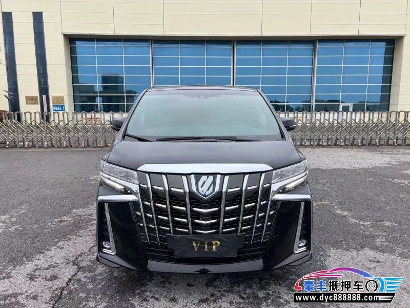 抵押车出售21年丰田埃尔法轿车
