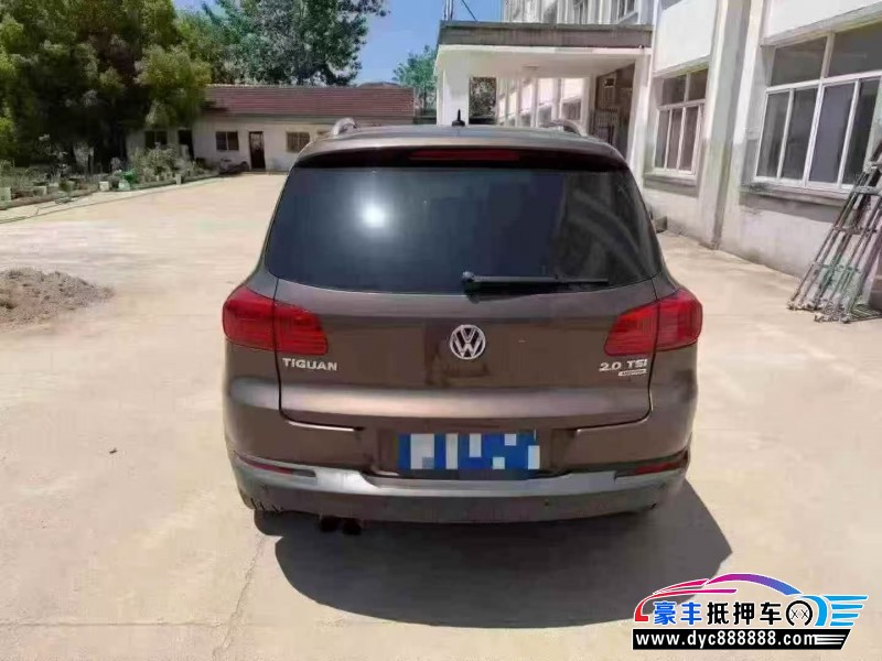 12年大众途观轿车抵押车出售