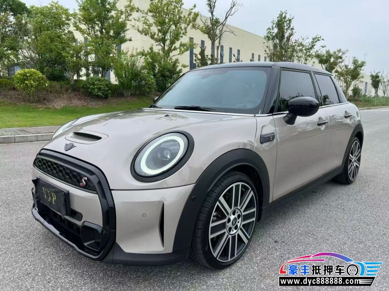 24年宝马MINI轿车抵押车出售