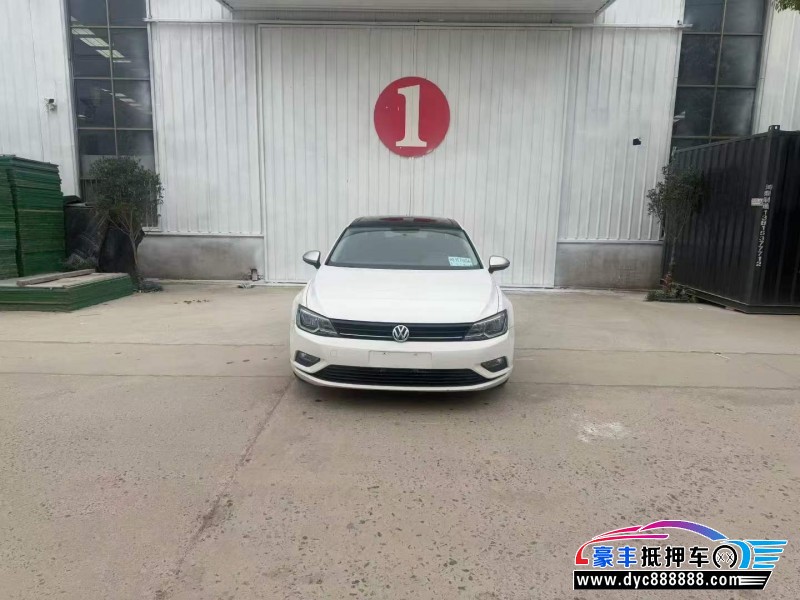 抵押车出售16年大众凌渡轿车