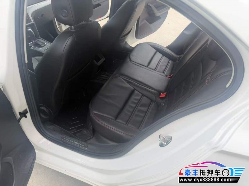 16年大众凌渡轿车抵押车出售