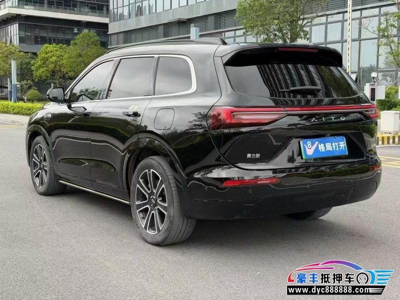 24年华为问界轿车抵押车出售
