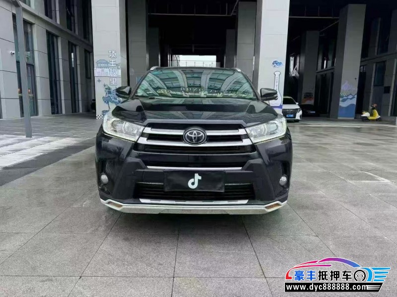 抵押车出售20年丰田汉兰达轿车