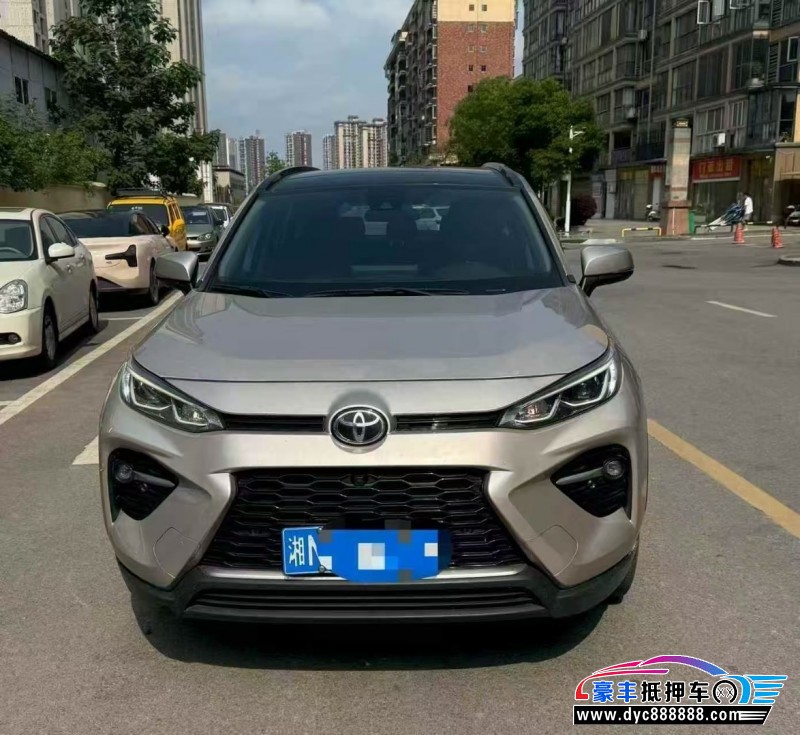 抵押车出售23年丰田威兰达轿车