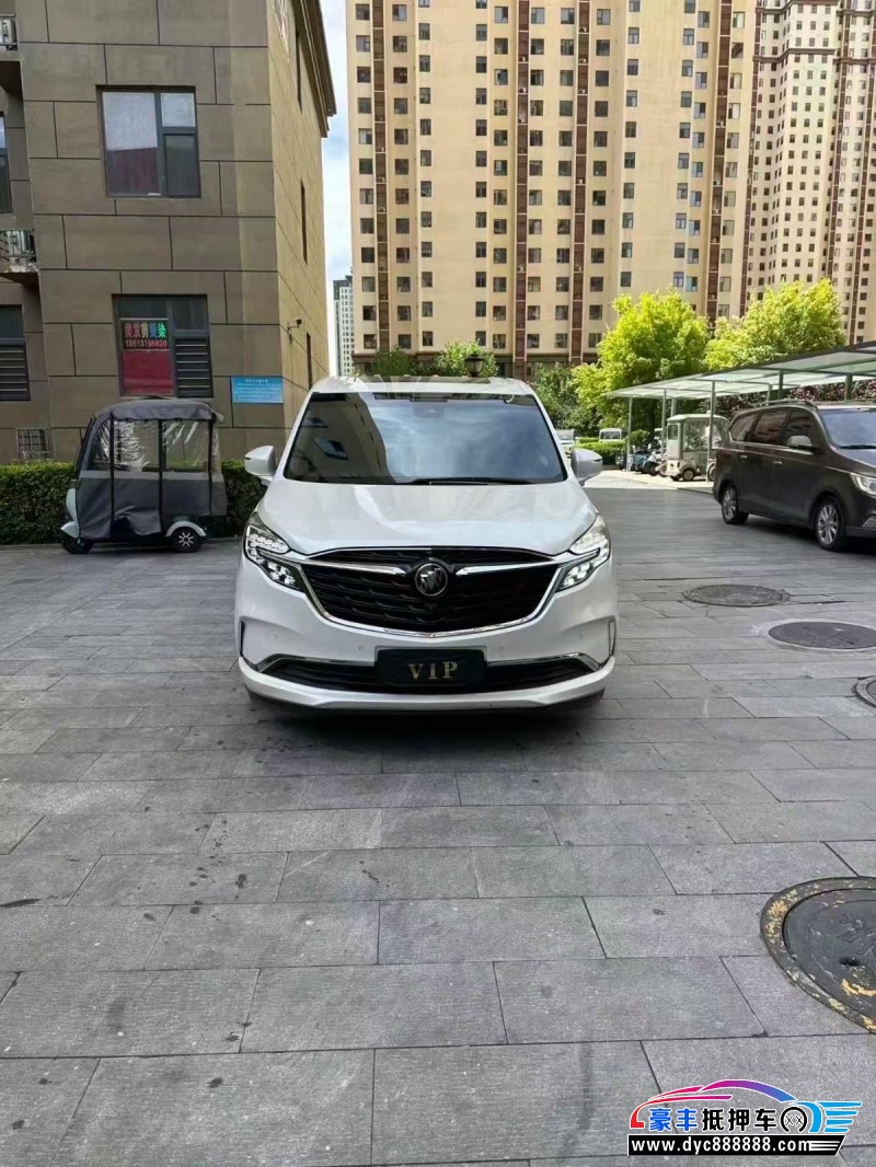 20年别克GL8轿车抵押车出售