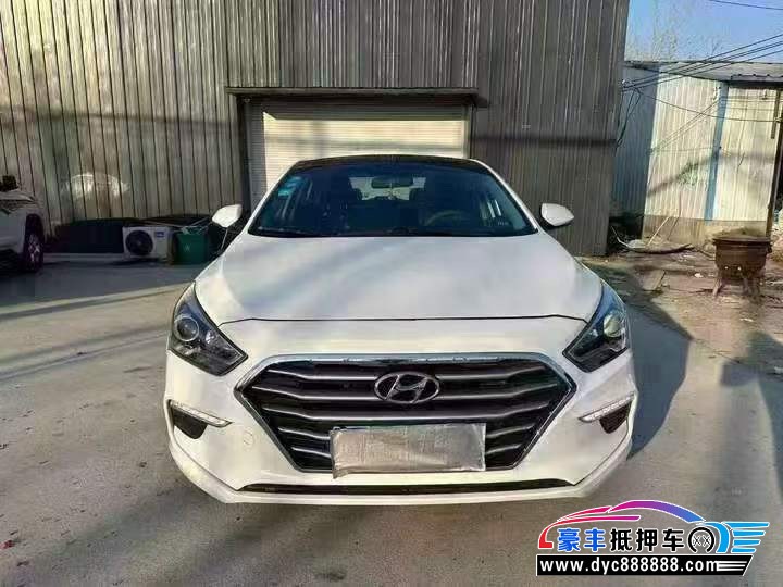 17年现代名图轿车抵押车出售
