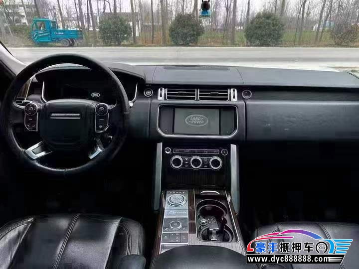 17年路虎揽胜行政轿车抵押车出售