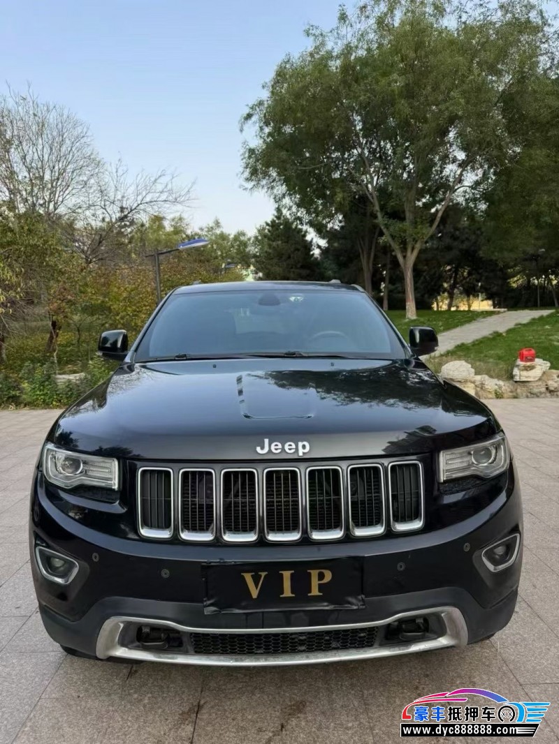 14年Jeep大切诺基轿车抵押车出售
