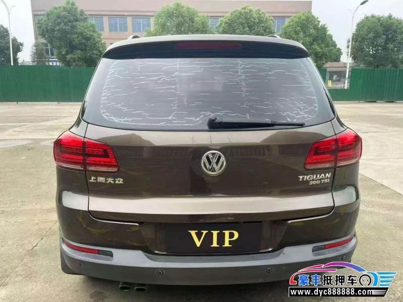 16年大众途观轿车抵押车出售