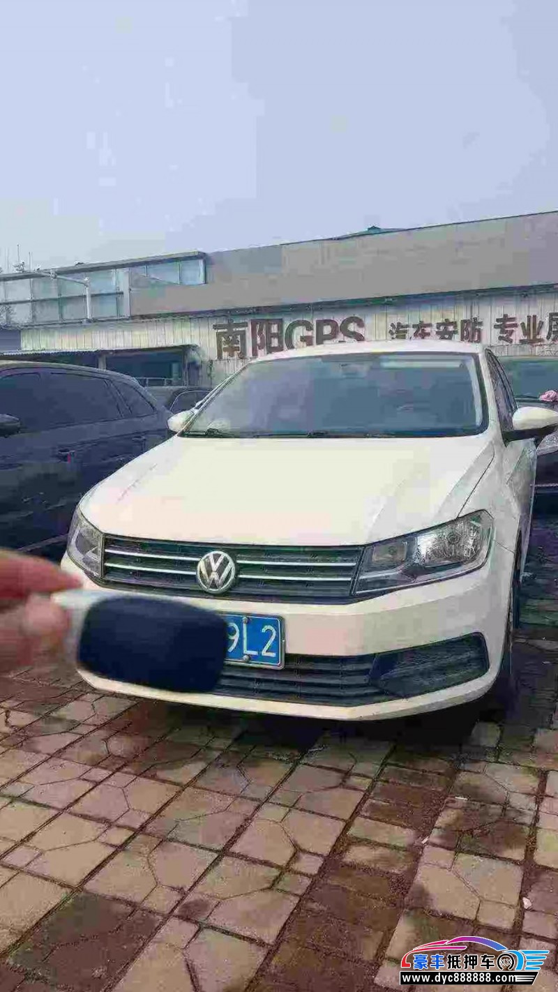 21年大众桑塔纳轿车