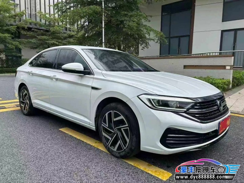 23年大众速腾轿车抵押车出售