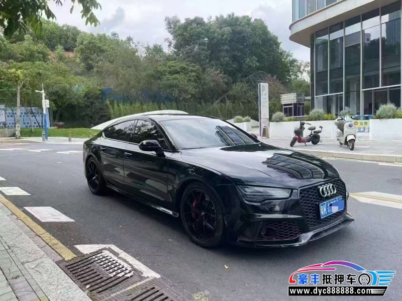 17年奥迪S7轿车抵押车出售