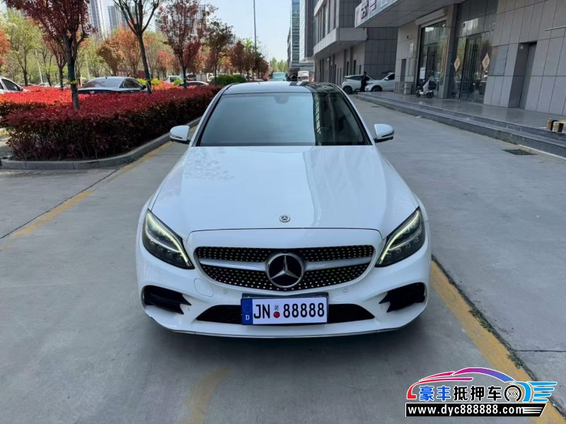 抵押车出售21年奔驰C轿车