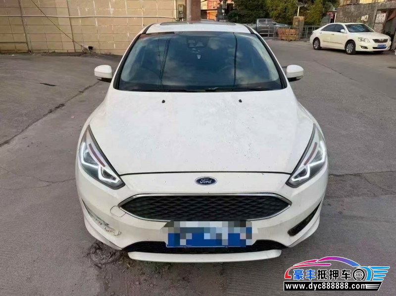 抵押车出售16年福特福克斯轿车