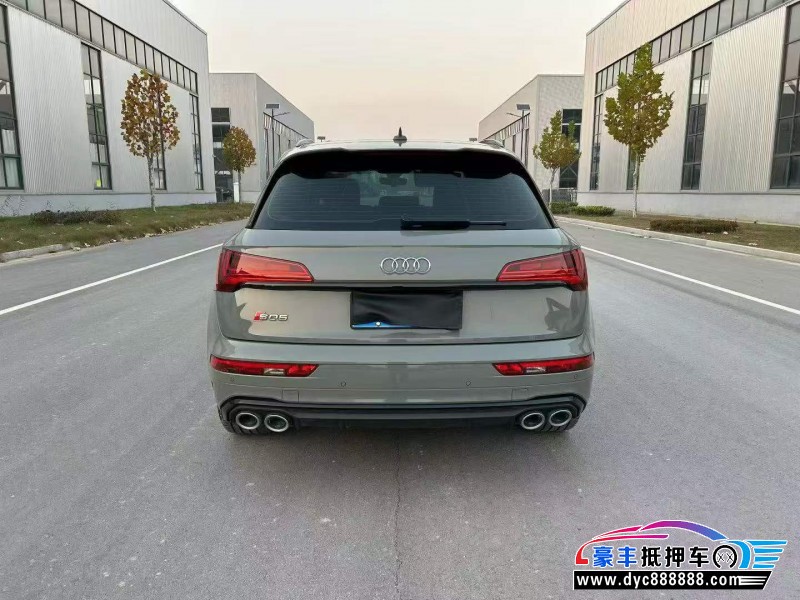 23年奥迪SQ5轿车抵押车出售