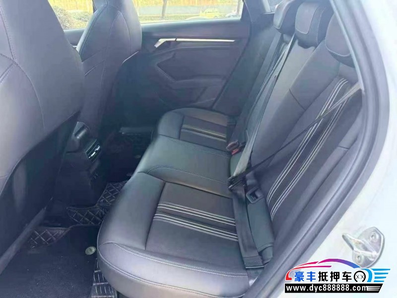 23年奥迪A3轿车抵押车出售