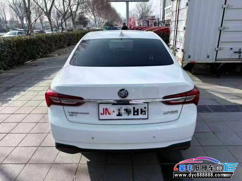 20年别克威朗轿车抵押车出售