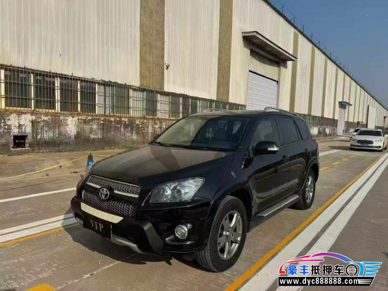 13年丰田RAV4轿车抵押车出售