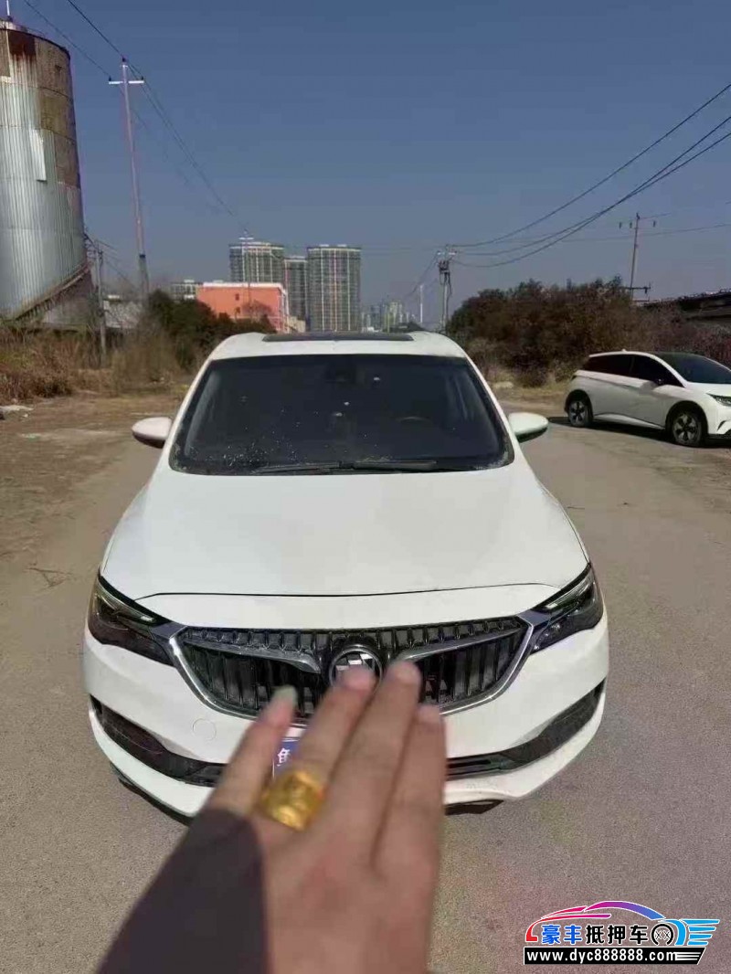 抵押车出售19年别克别克GL6轿车