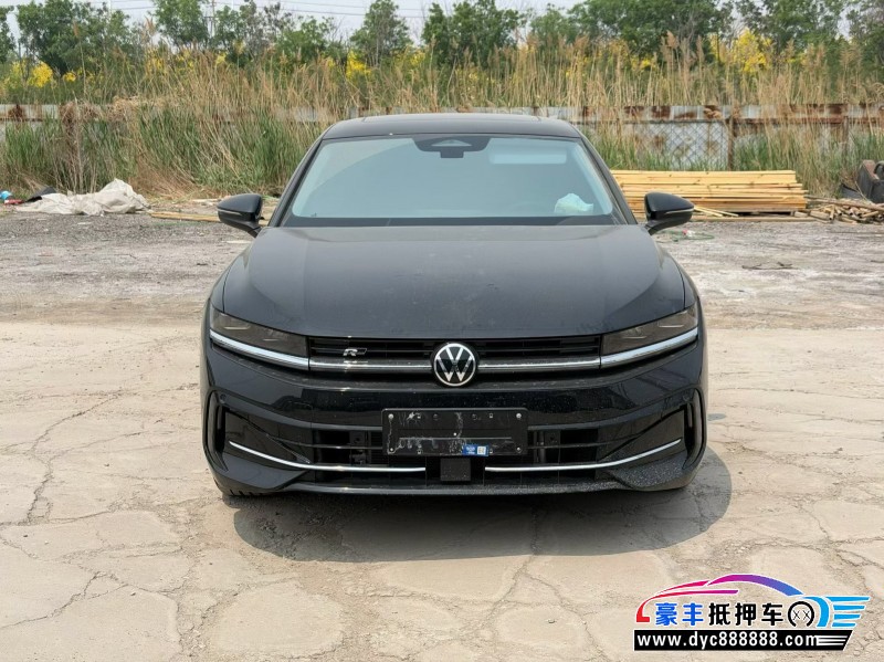抵押车出售25年大众迈腾轿车