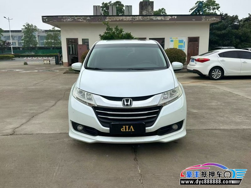 抵押车出售18年本田奥德赛MPV
