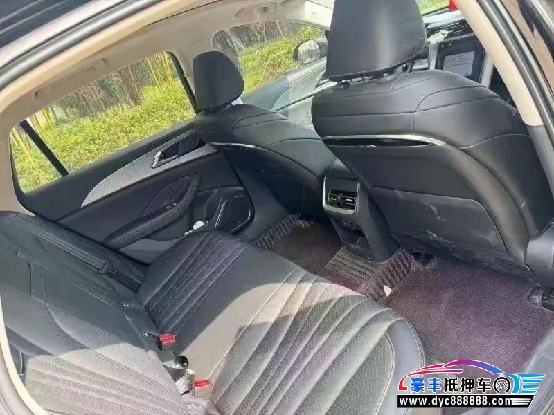 23年红旗H5轿车抵押车出售