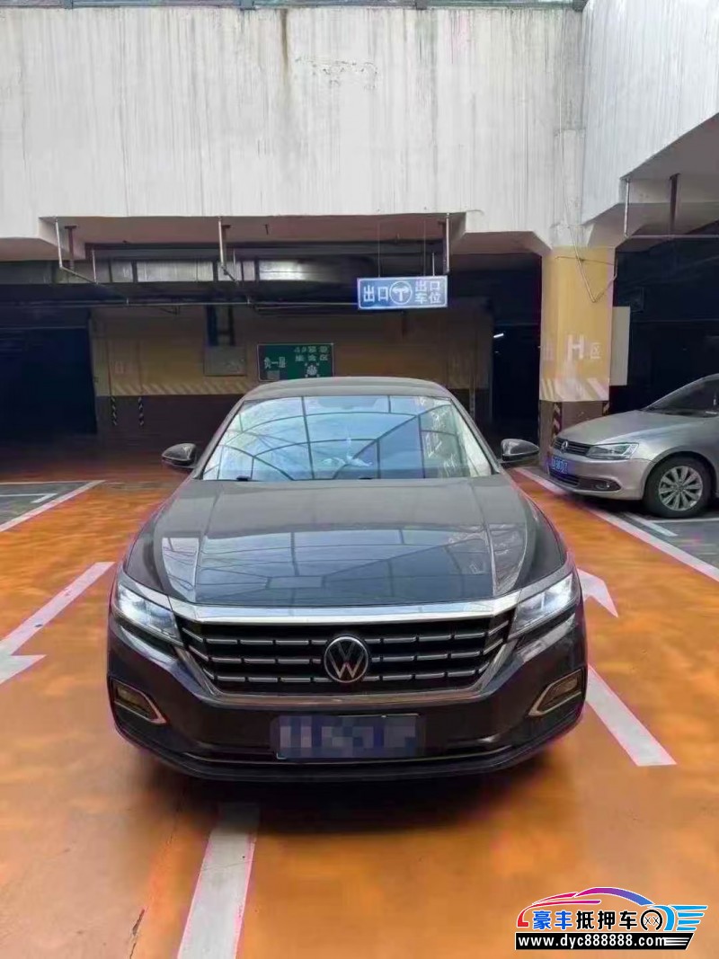 抵押车出售20年大众帕萨特轿车