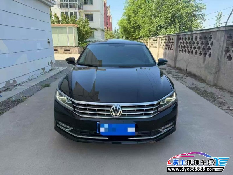 抵押车出售17年大众帕萨特轿车