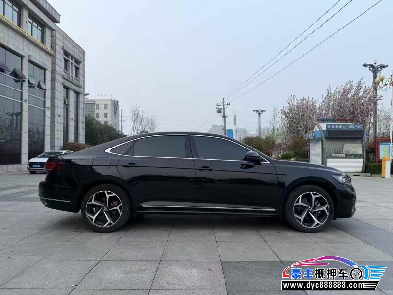 25年大众帕萨特轿车抵押车出售