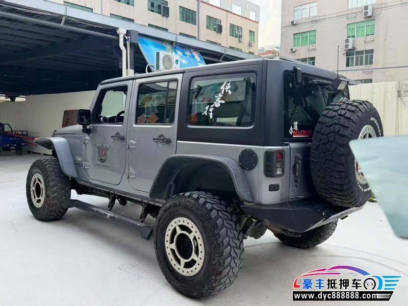 14年Jeep牧马人轿车抵押车出售