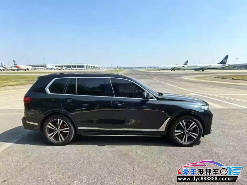 20年宝马X7轿车抵押车出售