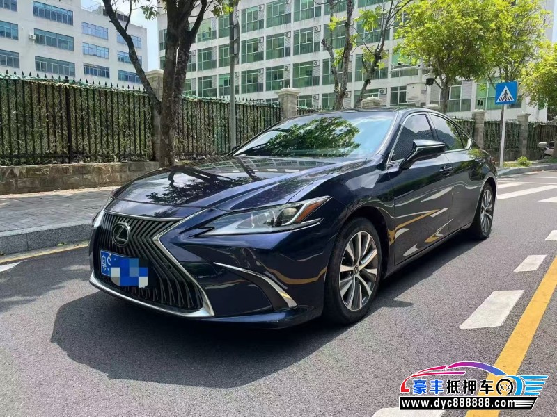 20年雷克萨斯ES轿车抵押车出售