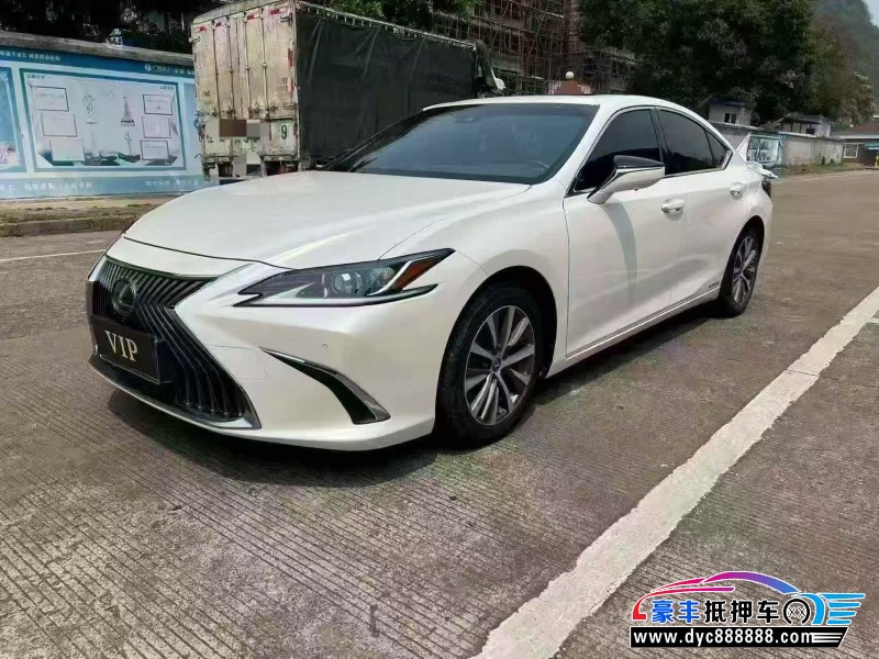 21年雷克萨斯ES轿车抵押车出售