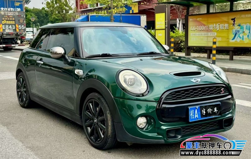 17年宝马MINI轿车抵押车出售